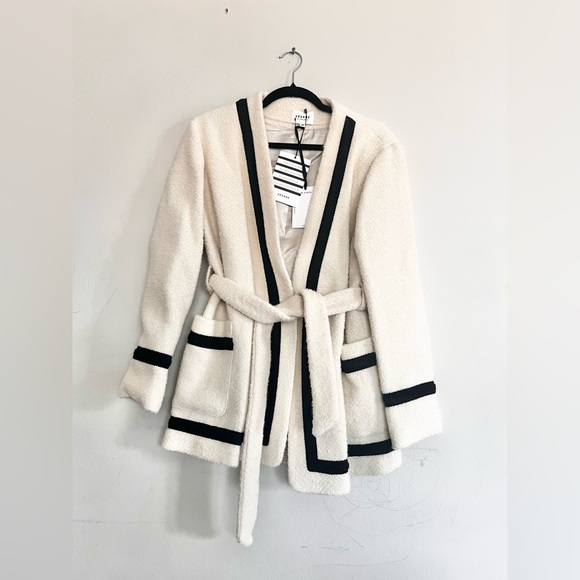 Rare NWT  Sezane Mike Coat Wrap Cardigan Sweater Black Cream Size 40 - Picture 5 of 13